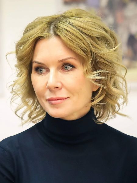 Файл:Svetlana-Egorova-pisatel.jpg