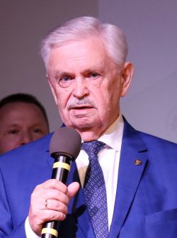 Альберт Лиханов