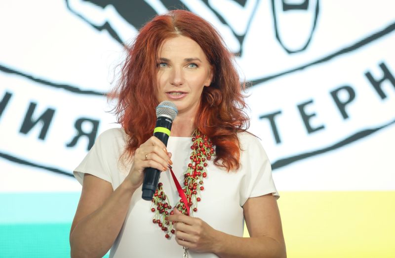 Файл:Evgeniya-Pasternak-pisatel.jpg
