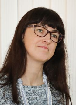 Алёна Васнецова