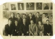 МСХШ, 1949 год / Калиновский на снимке справа в нижнем ряду. Из архива «Галеев-Галереи», Москва