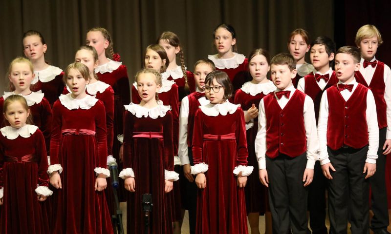 Файл:Hor-Popova.jpg