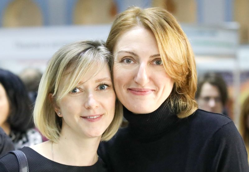 Файл:Anastasiya-Orlova-i-Narineh-Abgaryan.jpg